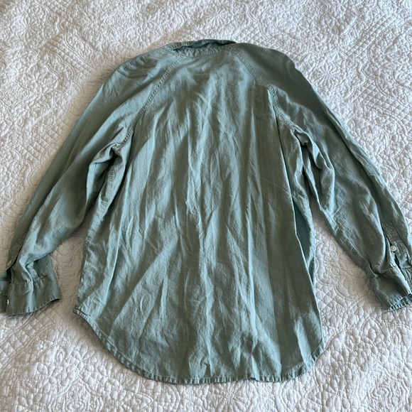 Universal Thread Button-Up Shirt - Picture 6 of 7